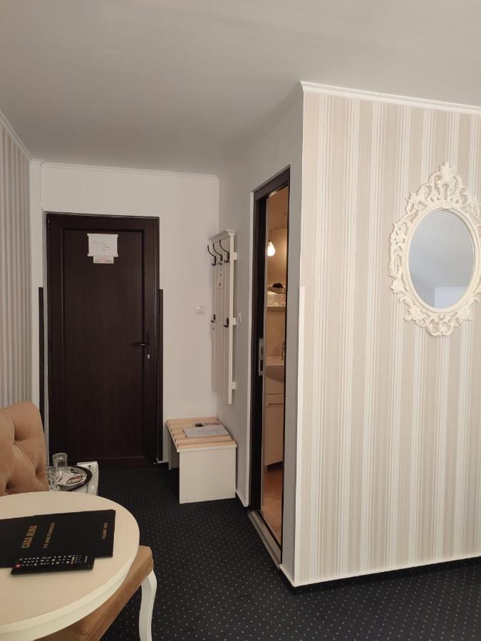 Casa Alina Hotel Deva Eksteriør billede