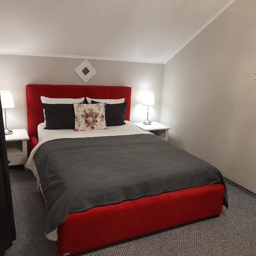 Casa Alina Hotel Deva Eksteriør billede